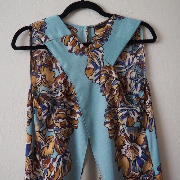BCBGMaxAzria Maryssa sleeveless floral top NWOT - Picture 9 of 11